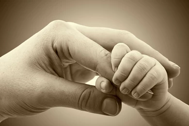 Mother And Baby Hands Love Wallpapers
