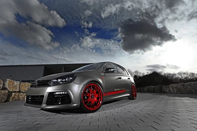 Volkswagen Golf R Wallpapers