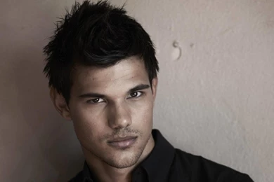 Taylor Lautner HD Wallpapers For Desktop Download
