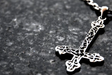 Cross Dark Satan Chains Inverted Jesus Satanic Wallpapers