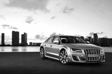Audi S8