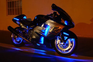 Wallpapers Girls Big And Bikes Is My Suzuki Hayabusa 800x600 ...