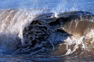 Desktop Wallpapers · Gallery · Nature · Large Storm Waves