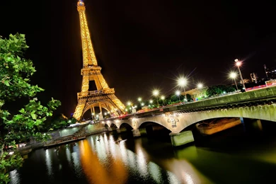 Beautiful Night Photo Of The Eiffel Tower Wallpapers And Images ...