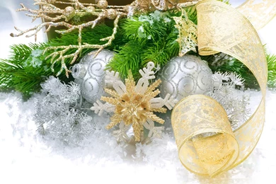 Christmas Ball Widescreen Wallpaper 22 － Holiday Wallpapers ...