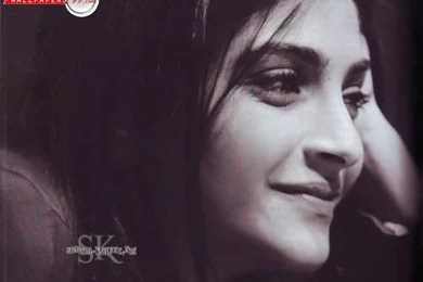 Sonam Kapoor Wallpapers Picture Image 1024x768 30381