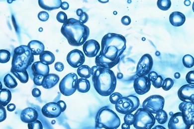 Wallpapers Weekends: Water Droplets For The iPhone 6 Plus