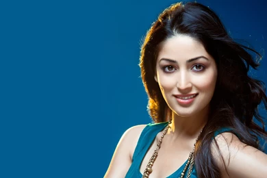 Yami Gautam 2 Wallpapers