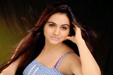 Aksha Pardasany HD Wallpapers