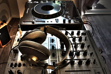 Cropped mixer free dj wallpaper download 9 1.jpg – The Party Inc