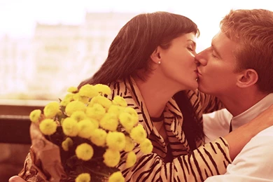 Romantic Couple Wallpapers   Crazy Frankenstein