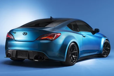 Hyundai Genesis Coupe White With Black Rims   Image