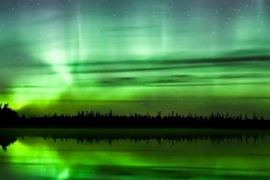 Green Blue Aurora iPhone Wallpapers