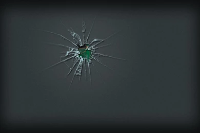Cracked Iphone Screen Wallpapers Realistic