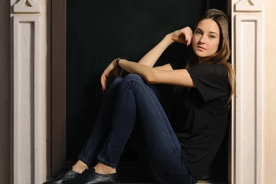 Shailene Woodley HD Wallpapers