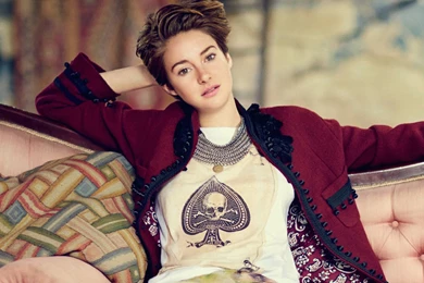 Shailene Woodley Wears Marc Jacobs Jacket Wallpapers ...