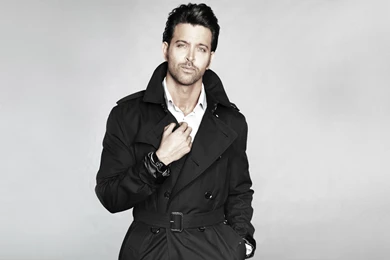 Bollywood Hot Actor Hrithik Roshan Latest Wallpapers