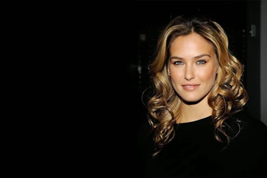 Hyper Star Hd Wallpapers: Bar Refaeli Hyper Star Hd Wallpapers