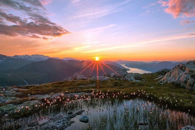 Download Beautiful Mountain Sunrise Wallpapers Wide