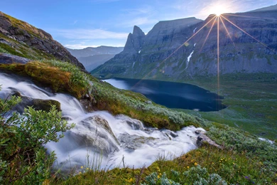 Snowy Mountain Sunrise   Wallpaper.