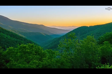 Sunrise Behind The Mountains HD Wallpapers