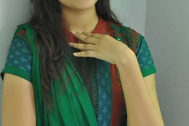 Actress Sri Divya Images, Wallpapers, Photos & Gallery