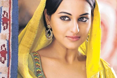 Download Free HD Wallpapers Of Sonakshi Sinha ~ Download Free HD ...