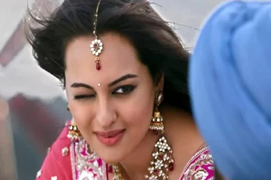 Sonakshi Sinha Wallpapers Free Download Download