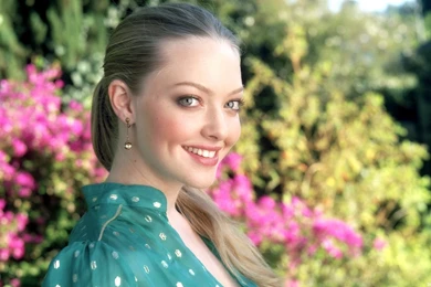 Amanda <3   Amanda Seyfried Wallpapers (16608635)   Fanpop