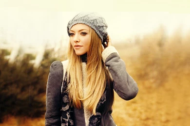 Amanda Seyfried Beautiful HD Wallpapers