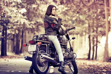 Women Engines Motorbikes Middle Finger Wallpapers