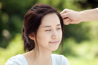 Lim YoonA (Korean Girls Generation Members) Squinting Smile HD ...