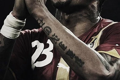 Football Player 08 iPhone 6 Wallpapers