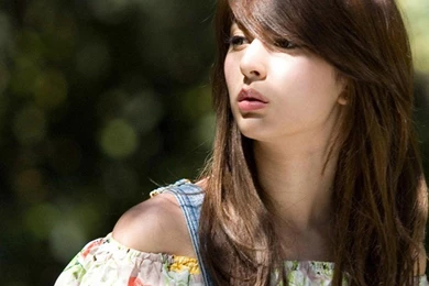 Leah Dizon Beautiful Wallpapers