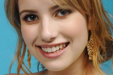 Emma Roberts Hot HD Wallpapers