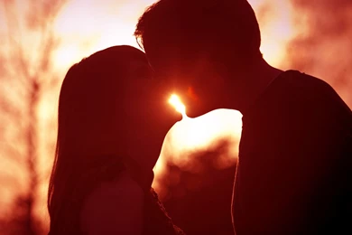 Wallpapers Love Kiss Picture