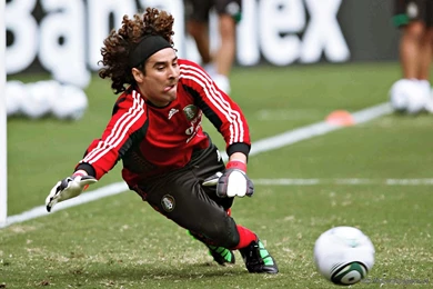 Guillermo Ochoa Mexican Goalkeeper   Free Download HD Wallpapers