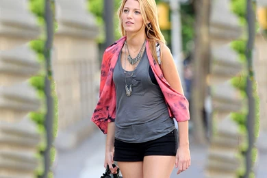 Blake Lively Wallpapers For Dekstop