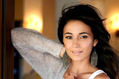 Emmanuelle Chriqui Wallpapers