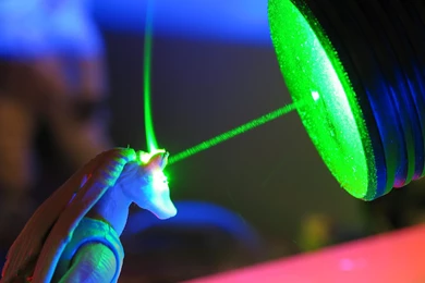 Download Laser Jar Wallpapers 1024x768