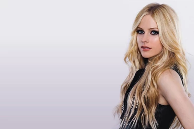 Avril Lavigne Widescreen Wallpapers