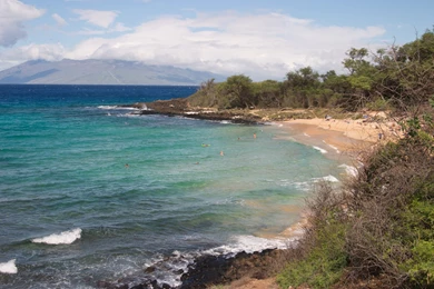 Little Beach On Maui Desktop Wallpapers