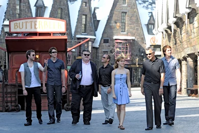 Harry Potter Cast Touring Hogsmeade Desktop Wallpapers