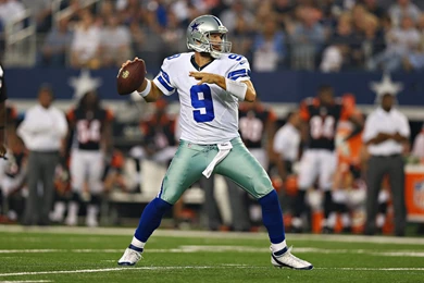 Gallery For > Tony Romo Wallpapers
