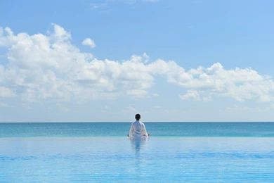 2560x1600 Yoga, Maldives, The Sky, Sea Wallpapers And Pictures 58739