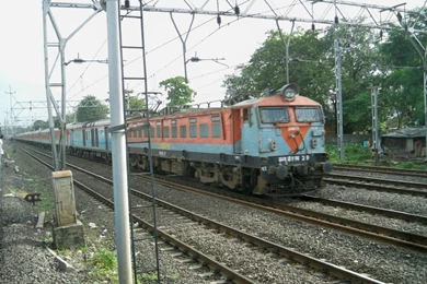 Wallpapers Indian Railway Railways Delhi Rajdhani .2 1024x768 ...