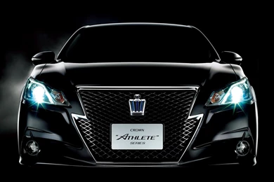 Toyota Crown Royal Saloon 2013   Image