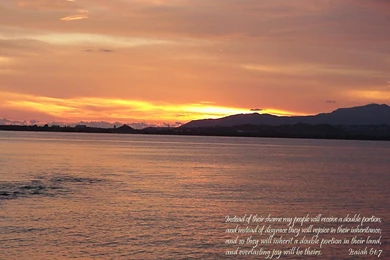 Footprints In The Sand Wallpapers Layouts Backgrounds   WeSharePics