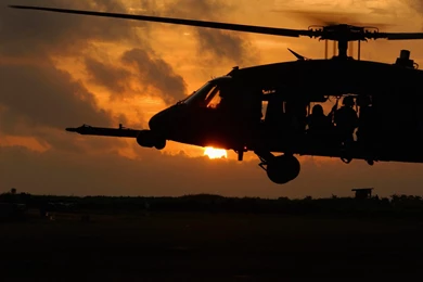 The Gallery For   > Uh 60 Blackhawk Helicopter Wallpapers