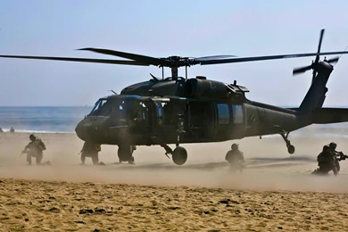 Vehicles Wallpaper: Blackhawk Helicopter Picture Wallpapers HD ...